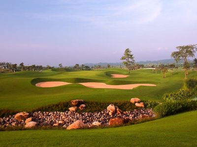 Ho-Chi-Minh-Quy-Nhon-golf-package-9-days-2